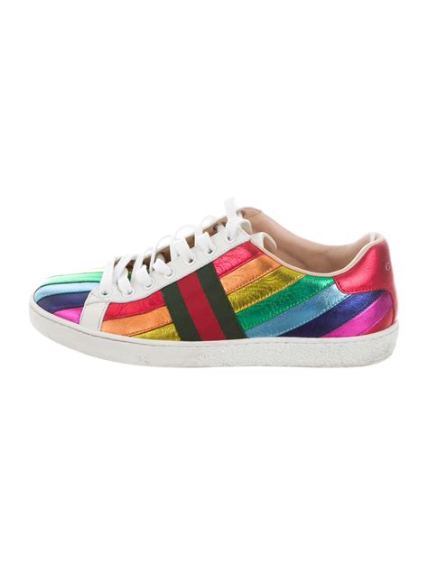 scarpe gucci arcobaleno.